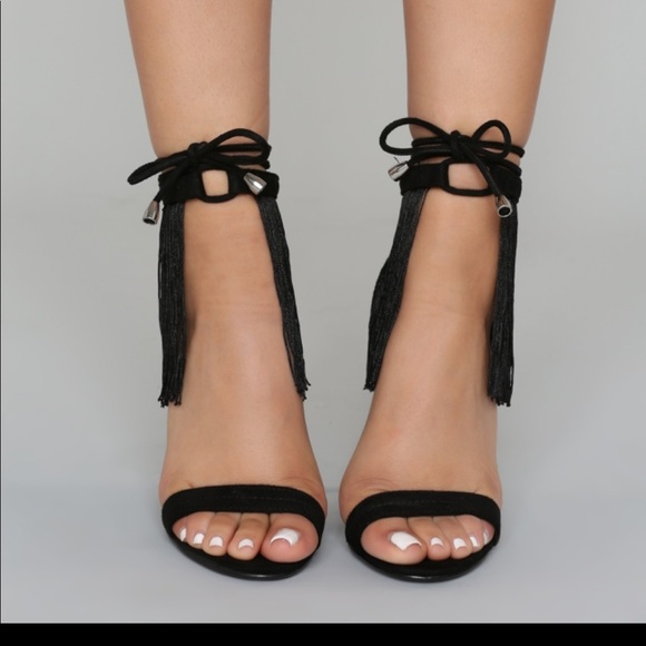 Spicy Black Fringe Heels!!! - Picture 1 of 8